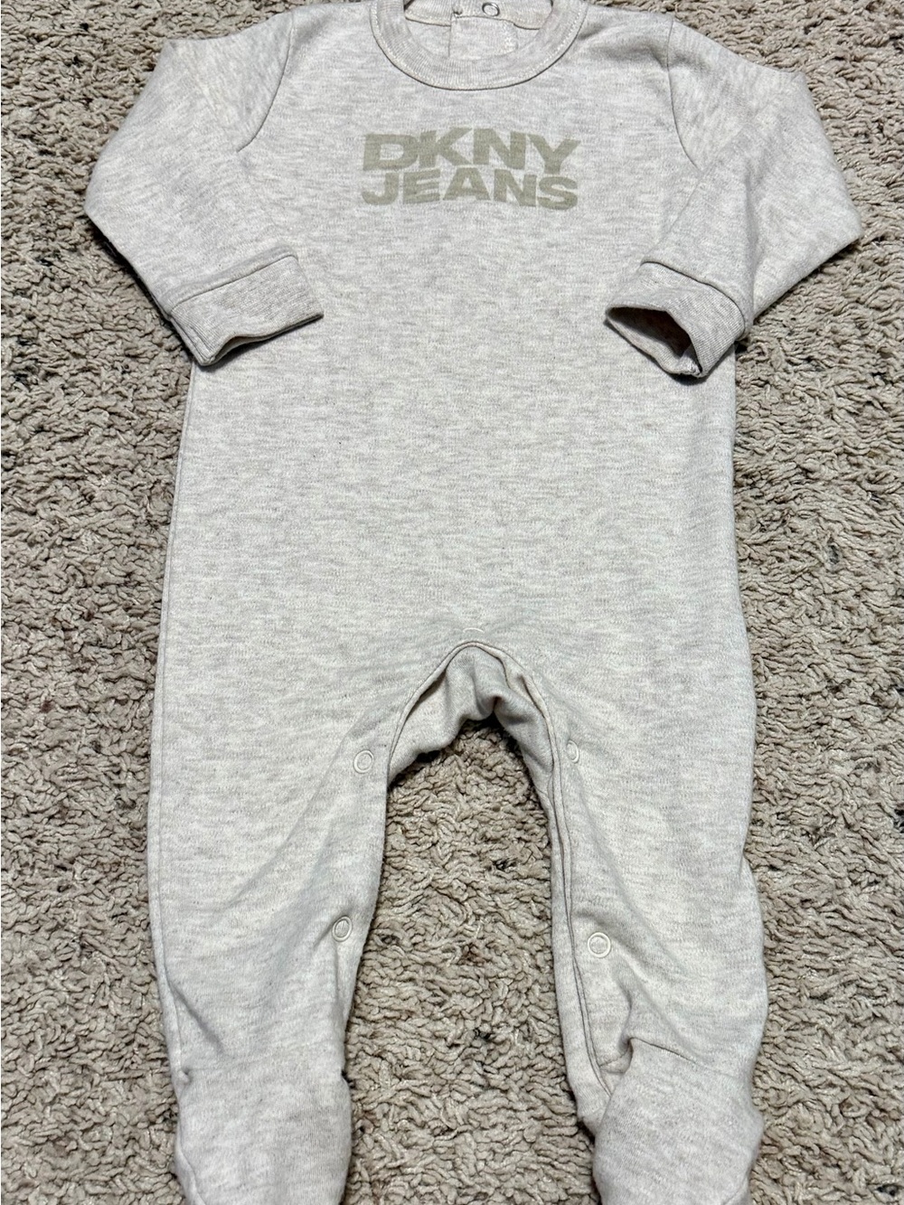 DKNY Jeans Baby Footed Romper 3–6M Gray
